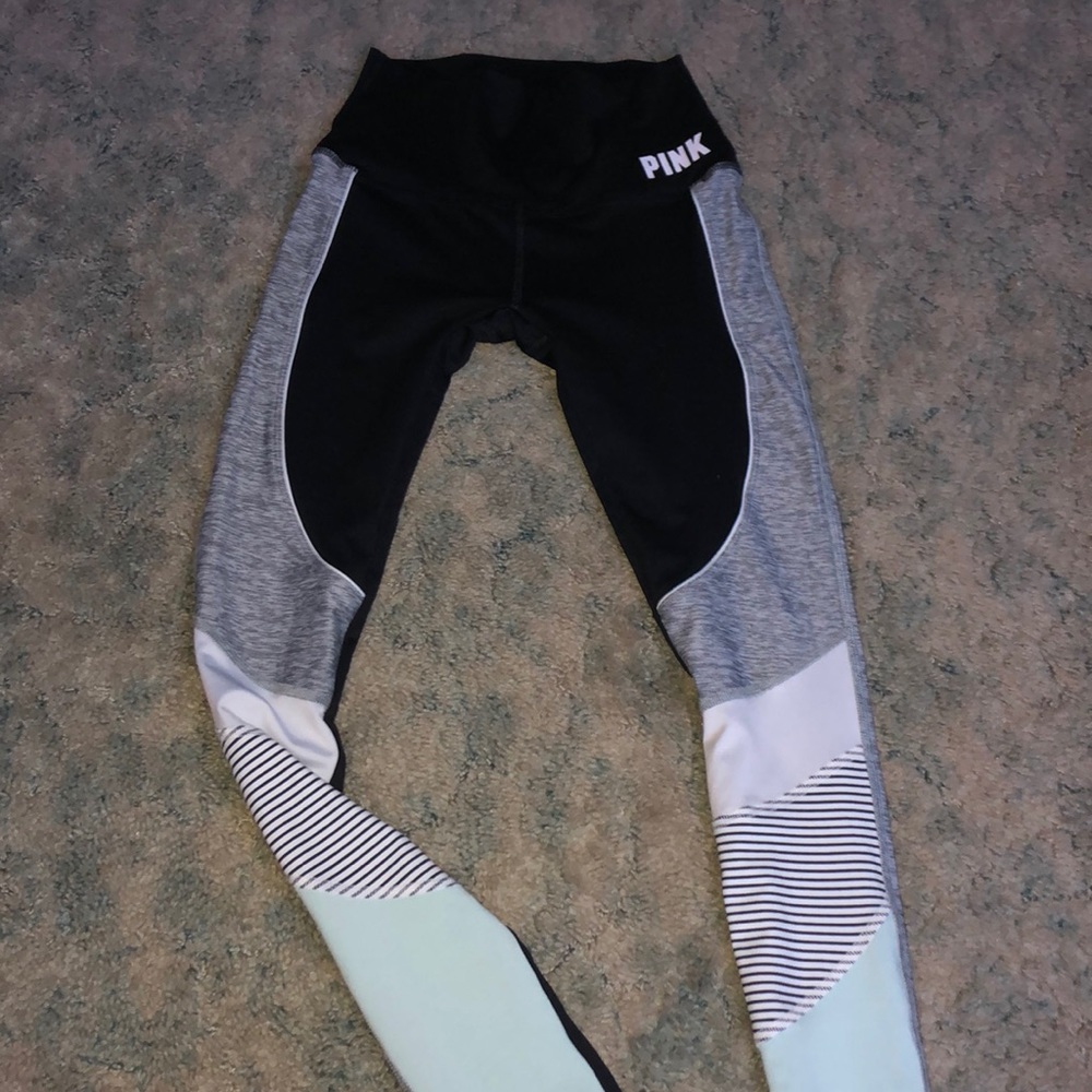Pink brand leggings